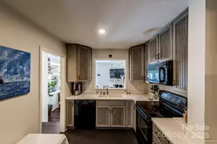 520 N Poplar St, Charlotte, NC 28202 - Photo 6