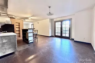 297 Hillside St, Asheville, NC 28801 - Photo 28