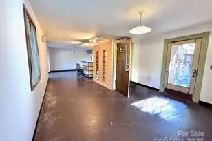 297 Hillside St, Asheville, NC 28801 - Photo 26