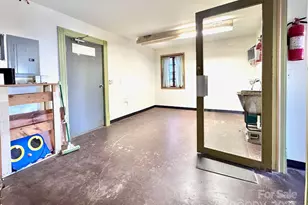 297 Hillside St, Asheville, NC 28801 - Photo 30