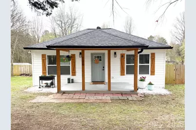 126 Laura Road, Mooresville, NC 28117 - Photo 1