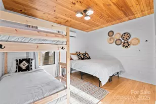 100 Bear Den Mountain View Dr, Spruce Pine, NC 28777 - Photo 12