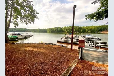 5501 Bridgewater Drive, Granite Falls, NC 28630 - Photo 10