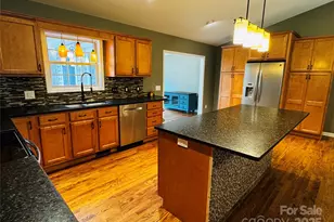 103 Redden Rd, Hendersonville, NC 28739 - Photo 10