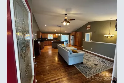 103 Redden Road, Hendersonville, NC 28739 - Photo 6