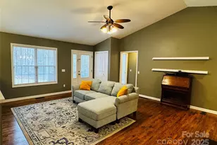 103 Redden Rd, Hendersonville, NC 28739 - Photo 8