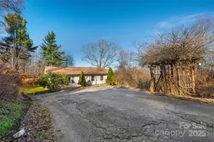 306 Parkway Village Dr, Boone, NC 28607 - Photo 38