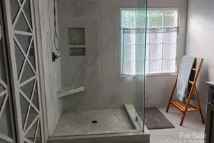 12702 Landing Green Dr, Charlotte, NC 28277 - Photo 20