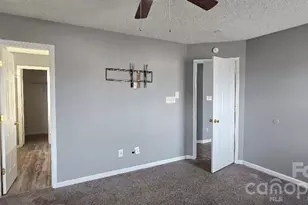 10623 Campion Ct, Charlotte, NC 28213 - Photo 12