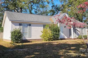 526 Hillcrest Dr, North Augusta, SC 29841 - Photo 2