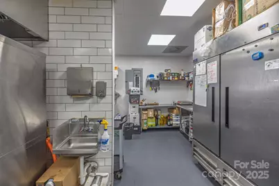 244 Short Coxe Avenue, Asheville, NC 28801 - Photo 18