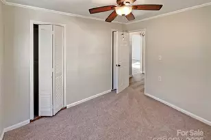 212 N Morris St, Kings Mountain, NC 28052 - Photo 10