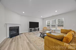 11224 Glasden Rd, Charlotte, NC 28278 - Photo 10