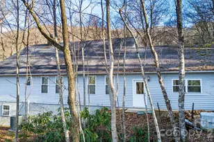 194 Ridgeview Dr, Whittier, NC 28789 - Photo 42
