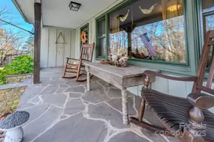 127 Reid Queen Dr, Little Switzerland, NC 28749 - Photo 4