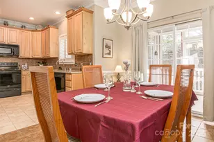 815 W Pointe Dr, Asheville, NC 28806 - Photo 8