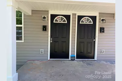 728 Pine Street, Lincolnton, NC 28092 - Photo 2