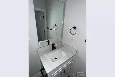 4504/4506 W Tyvola Road, Charlotte, NC 28208 - Photo 4