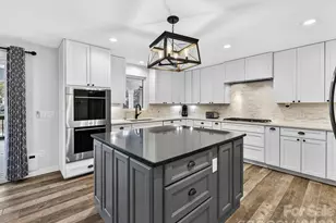 21200 Rio Oro Dr, Cornelius, NC 28031 - Photo 10