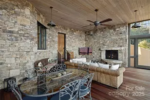 1547 Walnut Cove Rd, Hendersonville, NC 28739 - Photo 30