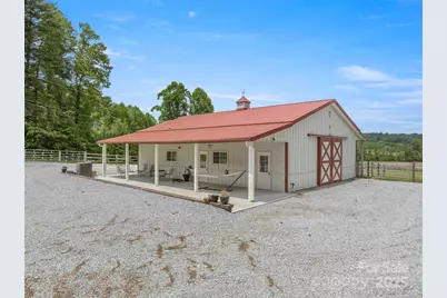 1547 Walnut Cove Road, Hendersonville, NC 28739 - Photo 40