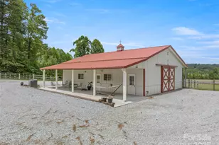 1547 Walnut Cove Rd, Hendersonville, NC 28739 - Photo 40