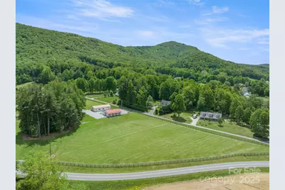 1547 Walnut Cove Road, Hendersonville, NC 28739 - Photo 38