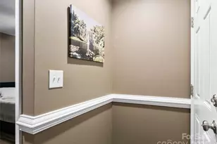 531 Courtwood Ln, Hendersonville, NC 28739 - Photo 16