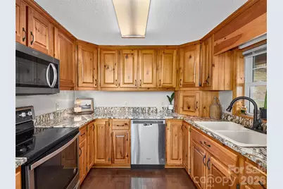 575 Twin Brook Drive, Waynesville, NC 28785 - Photo 12