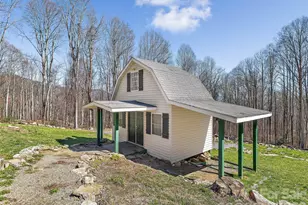 575 Twin Brook Dr, Waynesville, NC 28785 - Photo 6