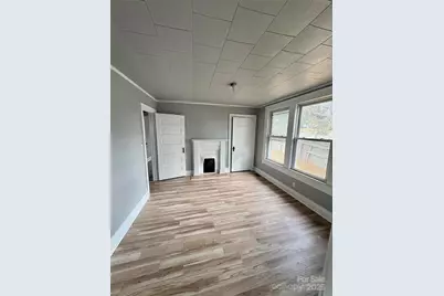 8 Maple Street, Great Falls, SC 29055 - Photo 12
