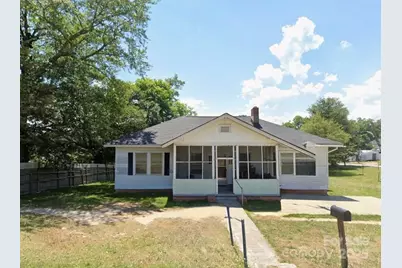 8 Maple Street, Great Falls, SC 29055 - Photo 1