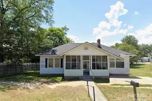 8 Maple St, Great Falls, SC 29055 - Photo 1