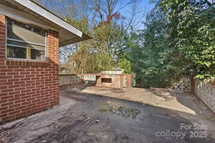 4928 Twin Dr, Charlotte, NC 28269 - Photo 22