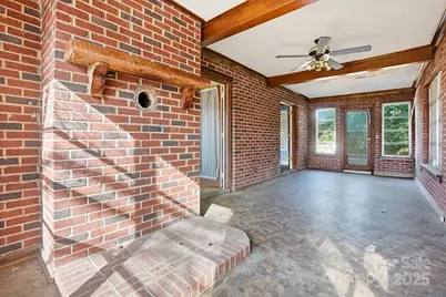 4928 Twin Drive, Charlotte, NC 28269 - Photo 16