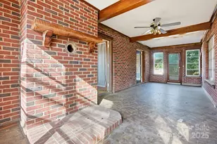 4928 Twin Dr, Charlotte, NC 28269 - Photo 16