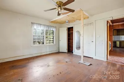 4928 Twin Drive, Charlotte, NC 28269 - Photo 18