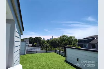 1037 Wesley Terrace Avenue, Charlotte, NC 28208 - Photo 14