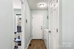 807 Willow Ln, Bessemer City, NC 28016 - Photo 12