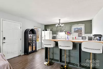 807 Willow Lane, Bessemer City, NC 28016 - Photo 2