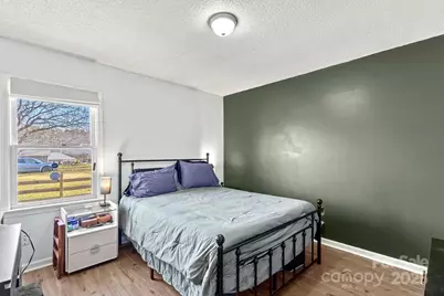 807 Willow Lane, Bessemer City, NC 28016 - Photo 8