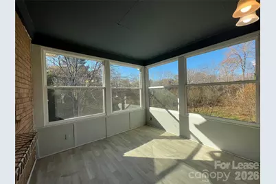 731 W Main Street Extension, Lincolnton, NC 28092 - Photo 6