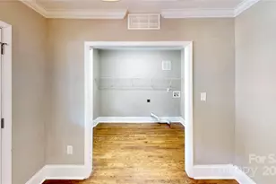 2131 Kirkwood Ave, Charlotte, NC 28203 - Photo 12