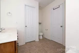 1219 Chaser Ridge Ct, Charlotte, NC 28216 - Photo 24