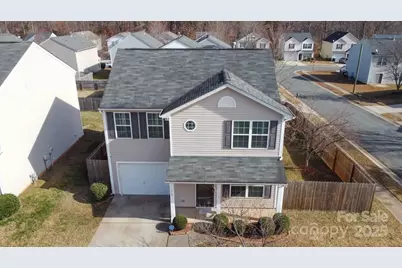 1219 Chaser Ridge Court, Charlotte, NC 28216 - Photo 4