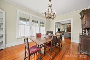 202 S Oak St, Statesville, NC 28677 - Photo 6