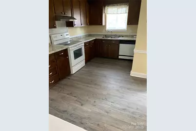 9318 Winter Elm Lane, Charlotte, NC 28227 - Photo 6