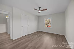 5324 Cheval Pl, Charlotte, NC 28205 - Photo 20