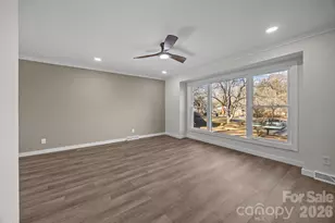 5324 Cheval Pl, Charlotte, NC 28205 - Photo 8