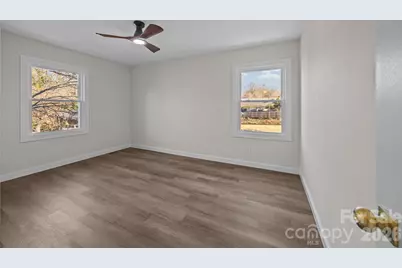 5324 Cheval Place, Charlotte, NC 28205 - Photo 18